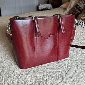 Leather Attaché bag / shoulder bag